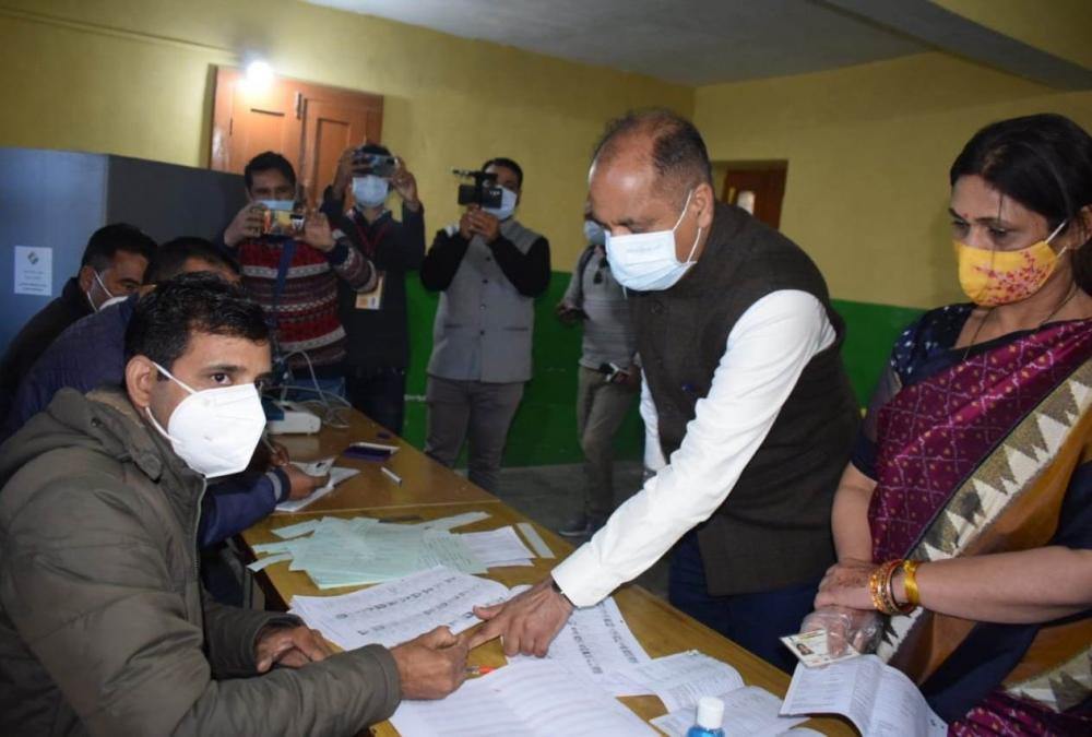 The Weekend Leader - Himachal by-polls: 25% polling recorded till noon